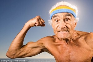آیا می خواهید با افزایش سن، حجم عضلاتتان کم نشود؟